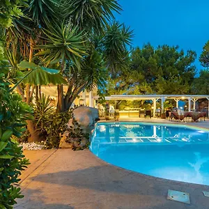 Aparthotel Residenziale Menhirs ***